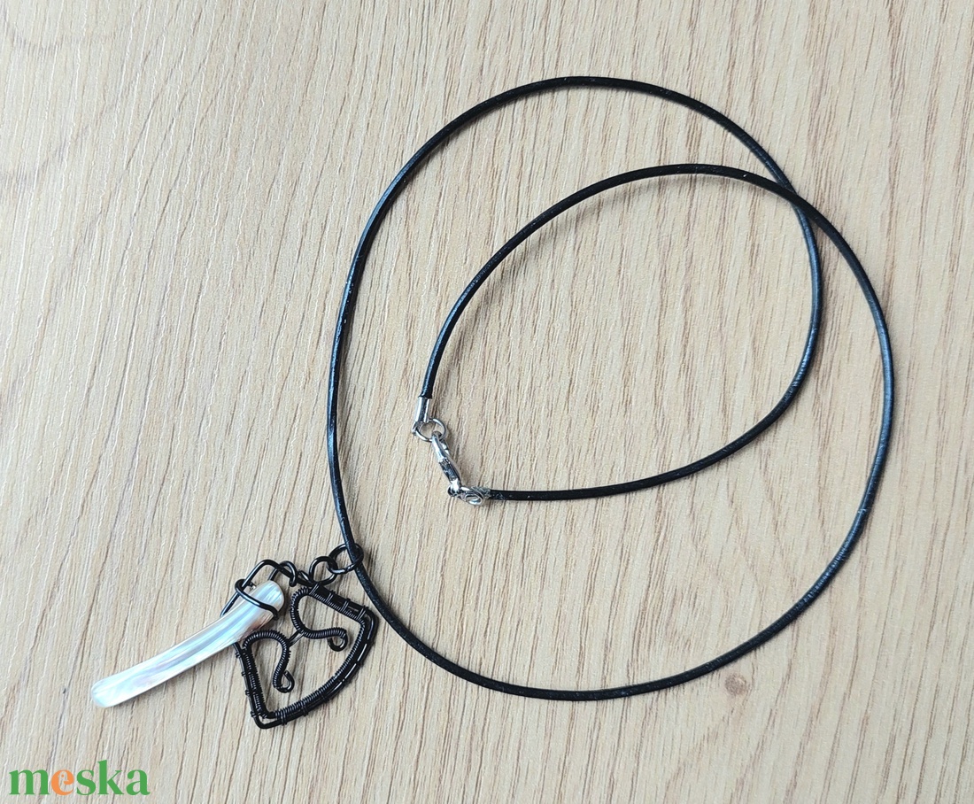 Drót fejsze nyaklánc férfi részére - ékszer - nyaklánc - medálos nyaklánc - Meska.hu