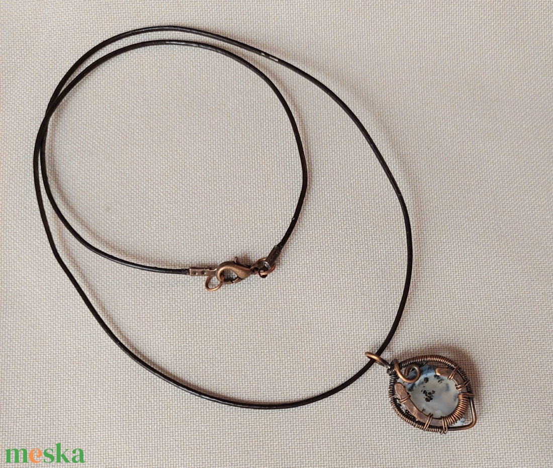 Pici vörösréz lány nyaklánc achát ásvánnyal - ékszer - nyaklánc - medálos nyaklánc - Meska.hu