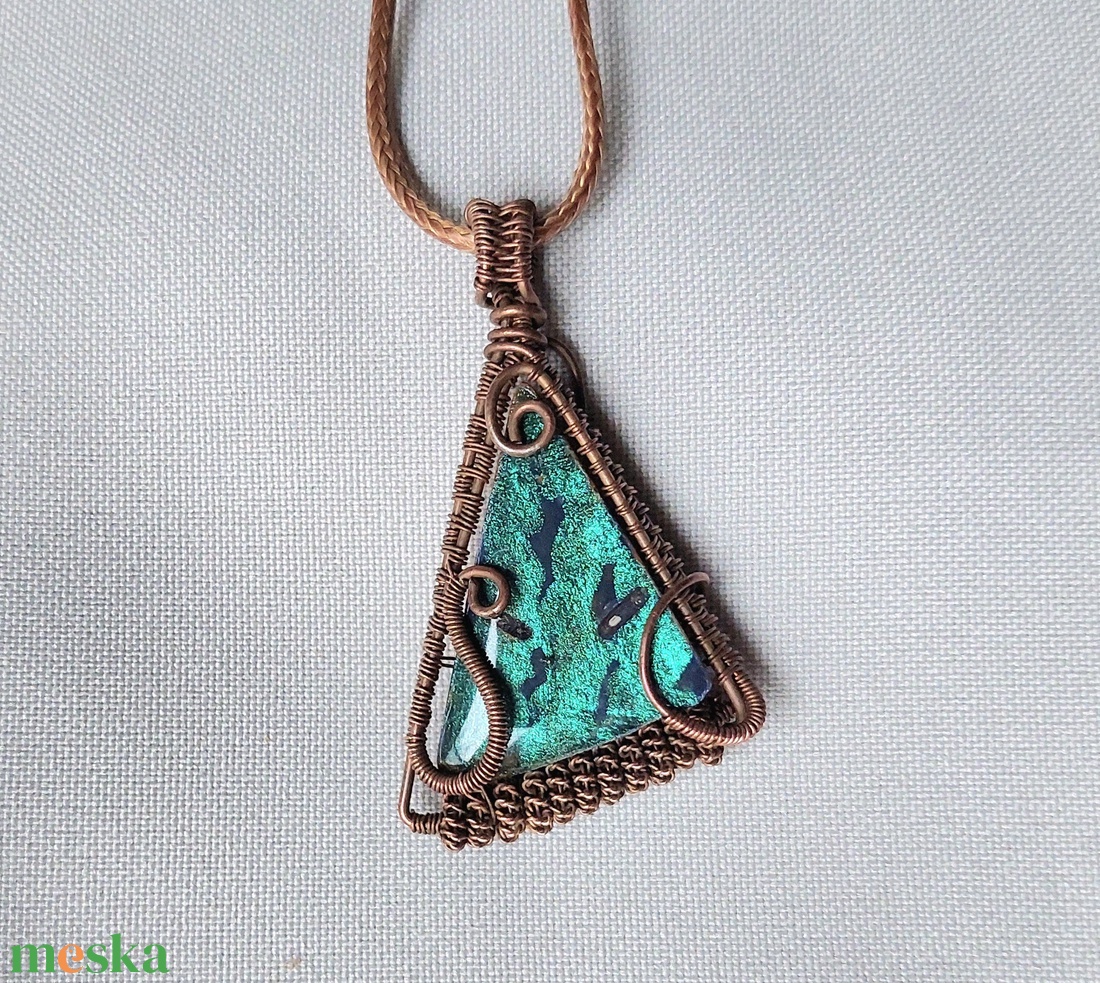 Fa, műgyanta és drót nyaklánc - ékszer - nyaklánc - hosszú nyaklánc - Meska.hu