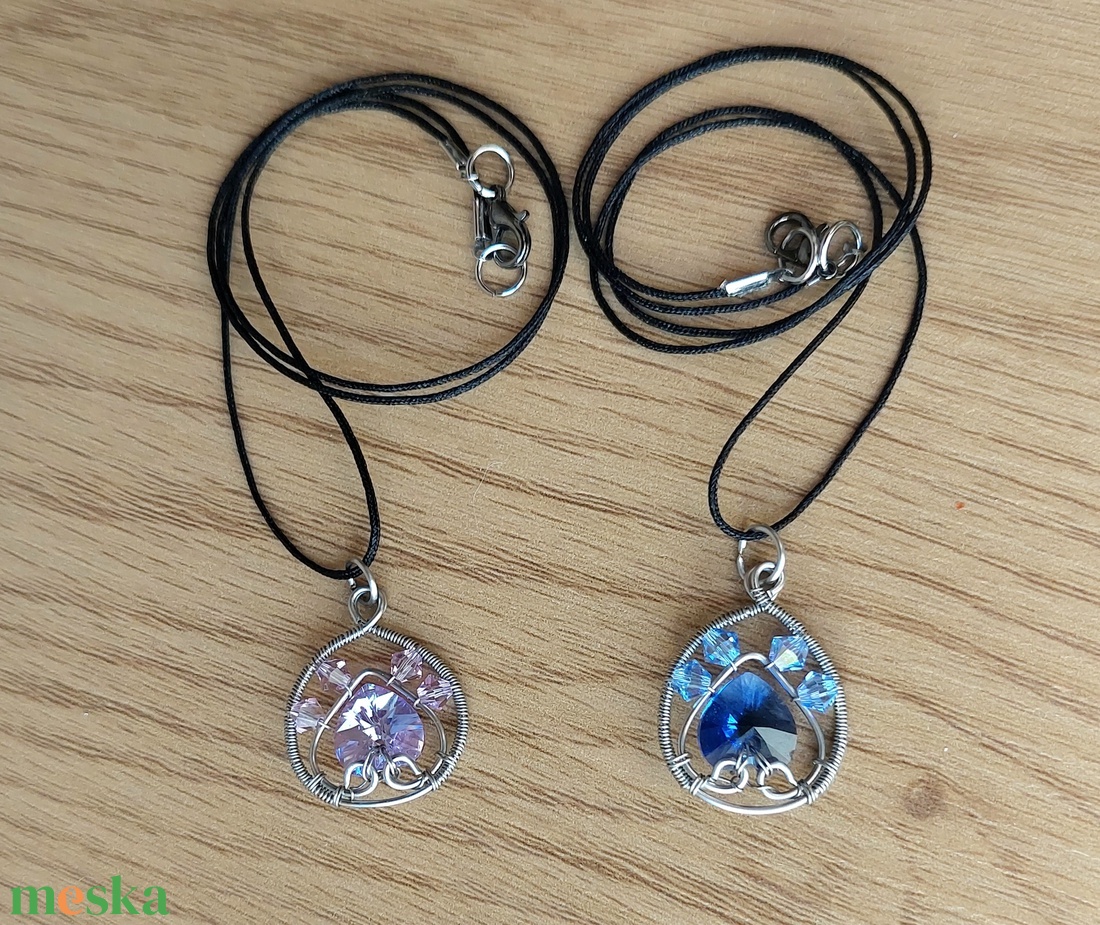 Kutya / macska tappancs acél nyaklánc swarovski kristályokkal - ékszer - nyaklánc - medálos nyaklánc - Meska.hu