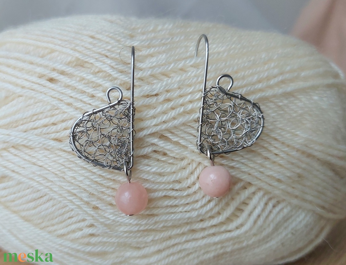 Horgolt acél fülbevaló turmalin ásvány golyókkal - ékszer - fülbevaló - lógó fülbevaló - Meska.hu