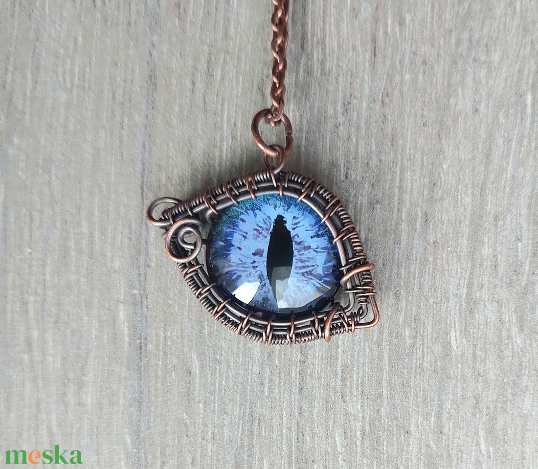 Vörösréz drót és kék macskaszem nyaklánc - ékszer - nyaklánc - medálos nyaklánc - Meska.hu