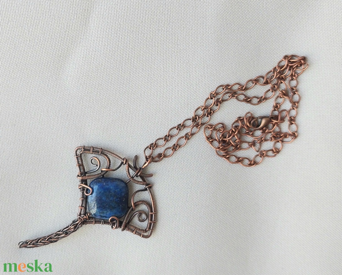 Rája réz nyaklánc lápis lazuli ásvány kővel - ékszer - nyaklánc - medálos nyaklánc - Meska.hu
