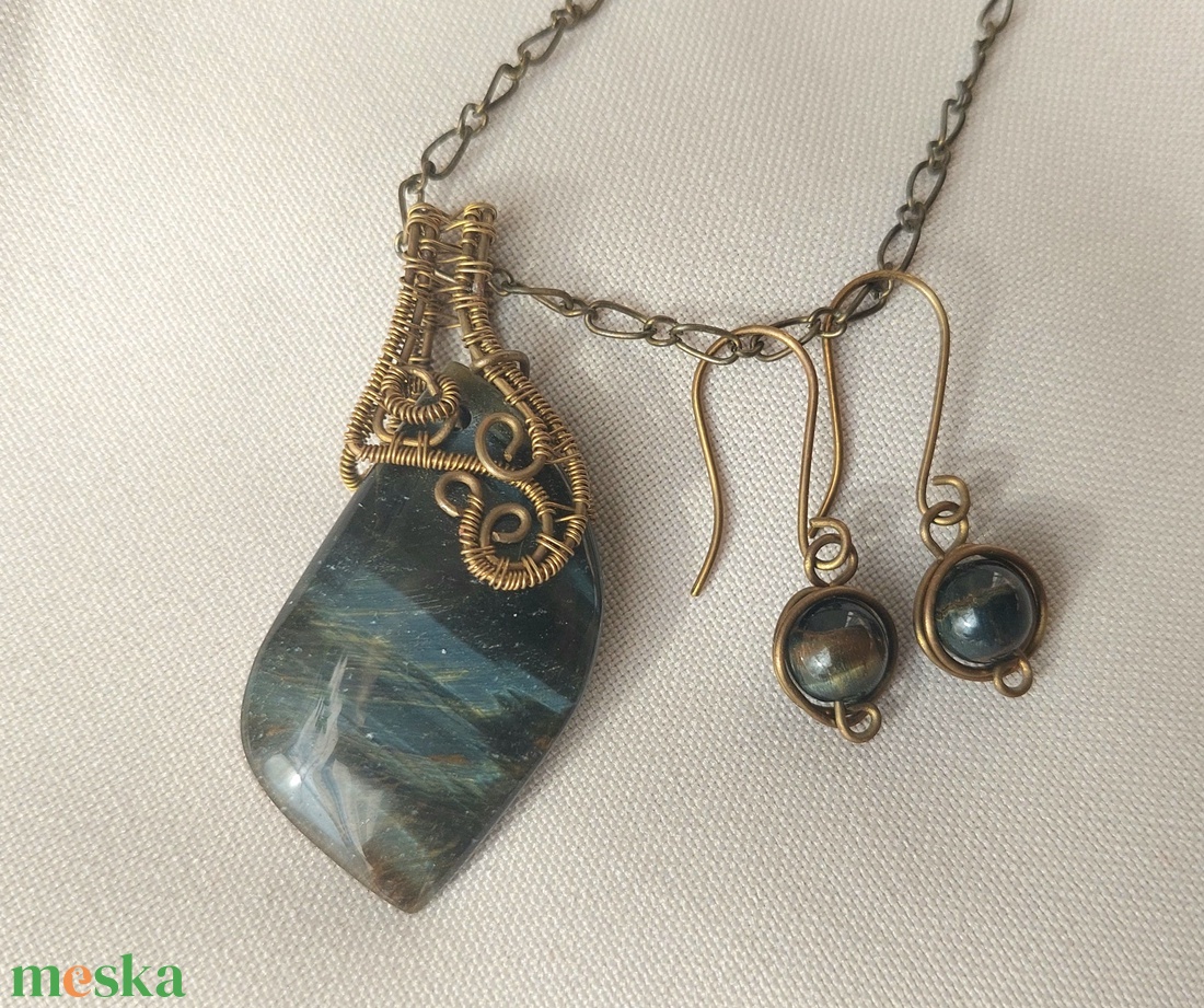 Sólyomszem ásvány sárgaréz drótékszer szett - ékszer - ékszerszett - Meska.hu