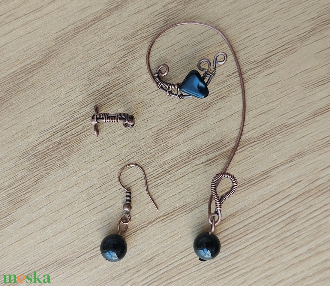 Vörösréz fülékszer obszidián ásvány kövekkel - ékszer - fülbevaló - fülékszer - Meska.hu
