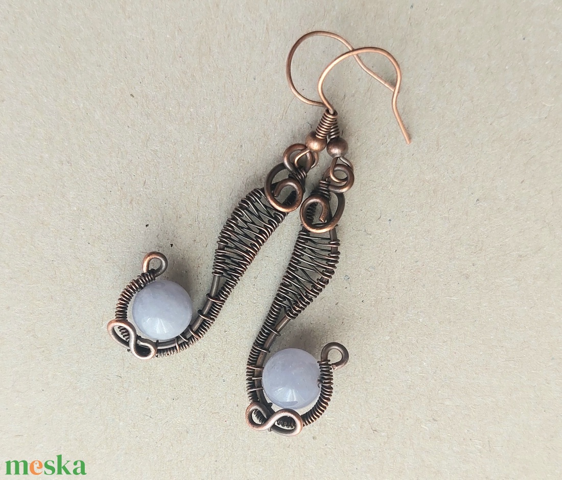 Vörösréz fülbevaló akvamarin ásvány kövekkel - ékszer - fülbevaló - lógó fülbevaló - Meska.hu