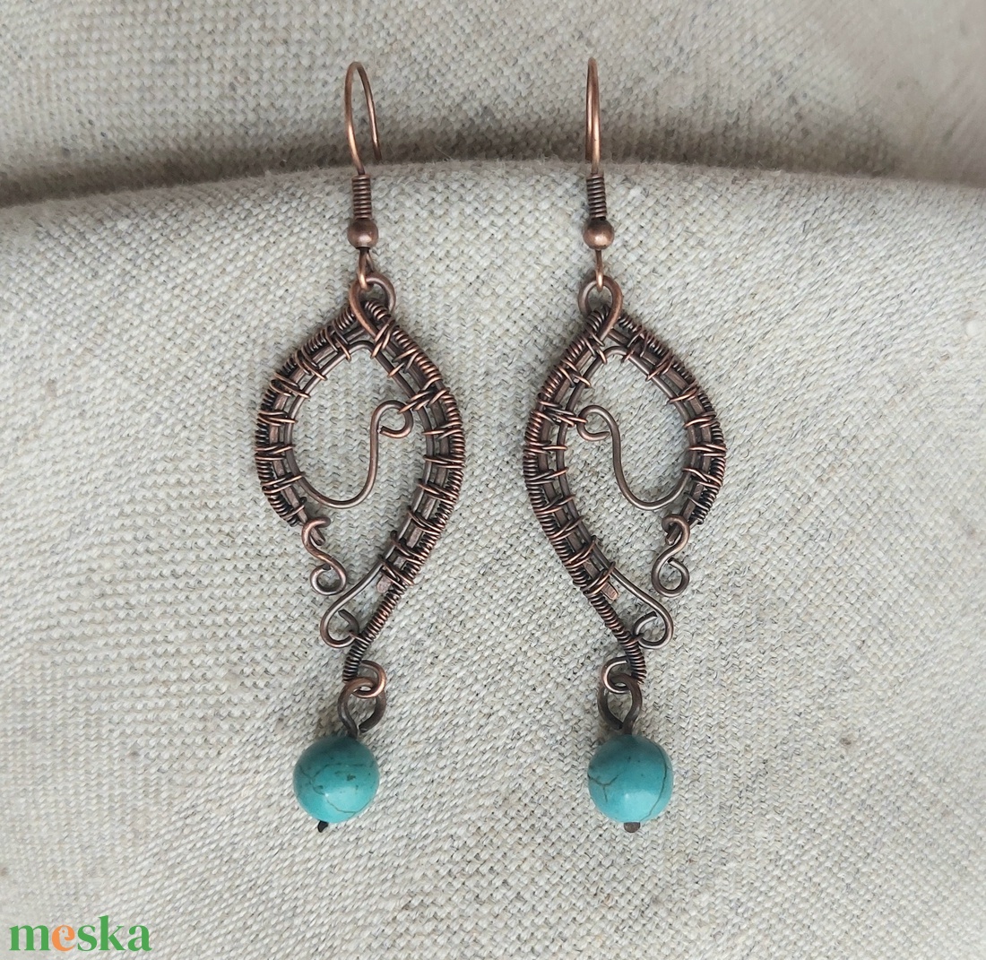 Türkiz ásvány köves vörösréz fülbevaló - ékszer - fülbevaló - lógó fülbevaló - Meska.hu