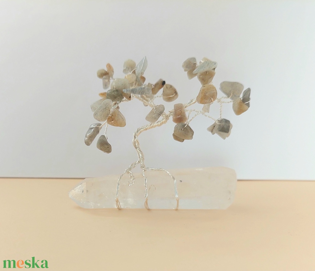 Ásvány fa / bonsai hegyikristállyal és labradorit kövekkel - otthon & életmód - dekoráció - spiritualitás - ásványok - Meska.hu