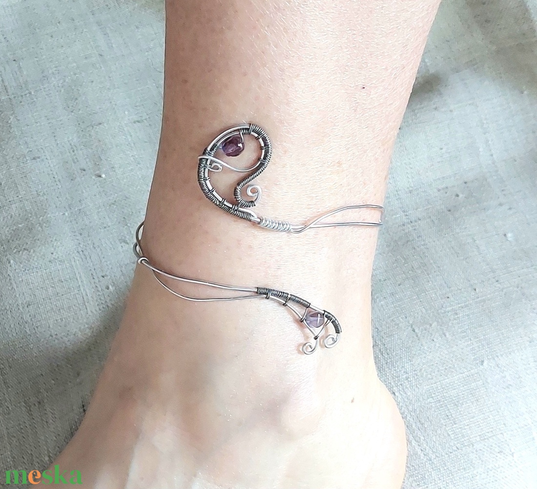 Boka ékszer, láb dísz alumínium drótból több színben - ékszer - lábdísz és testékszer - lábgyűrű és lábdísz - Meska.hu