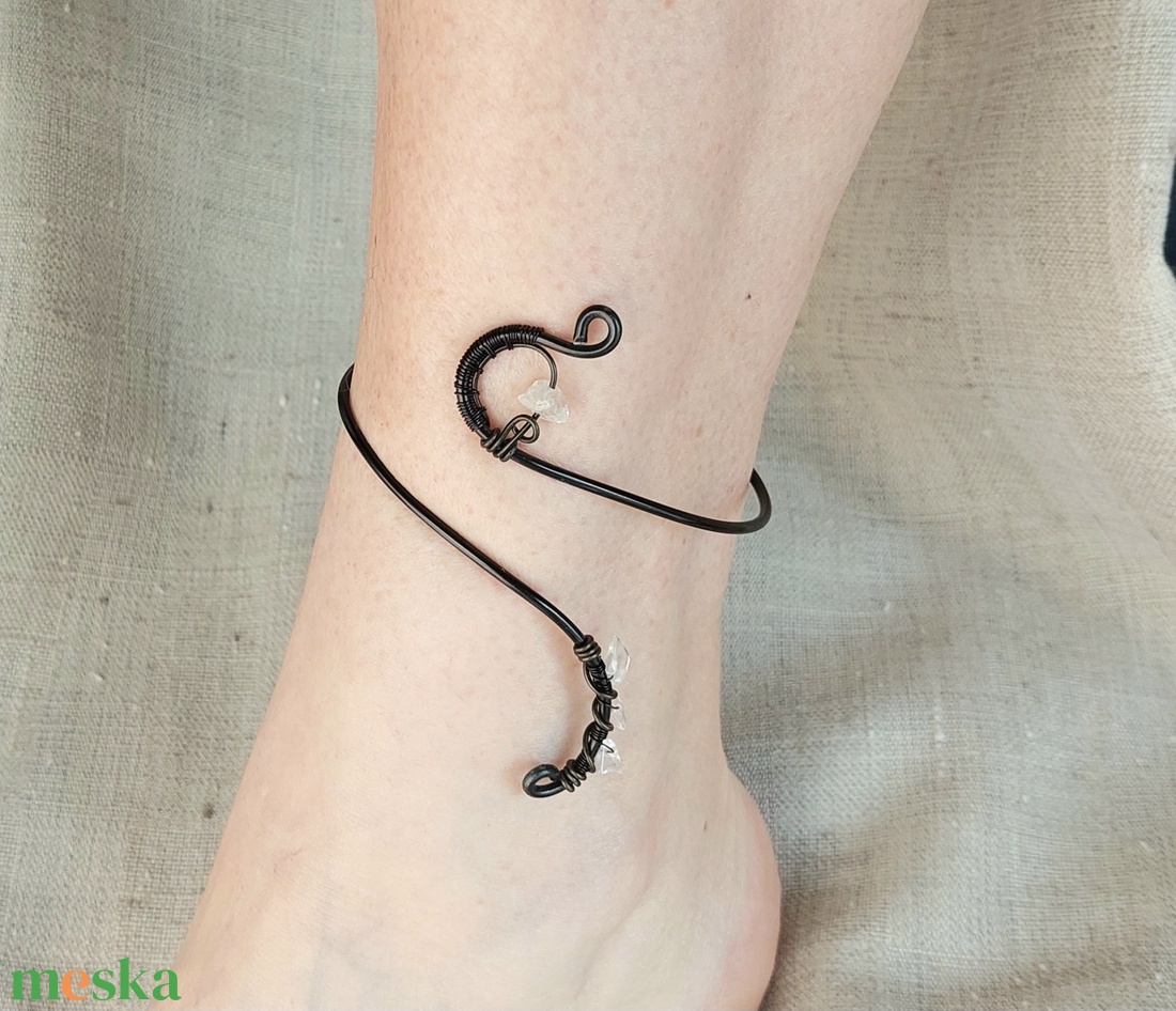 Boka gyűrű, láb ékszer több színben alumínium drótból - ékszer - lábdísz és testékszer - lábgyűrű és lábdísz - Meska.hu