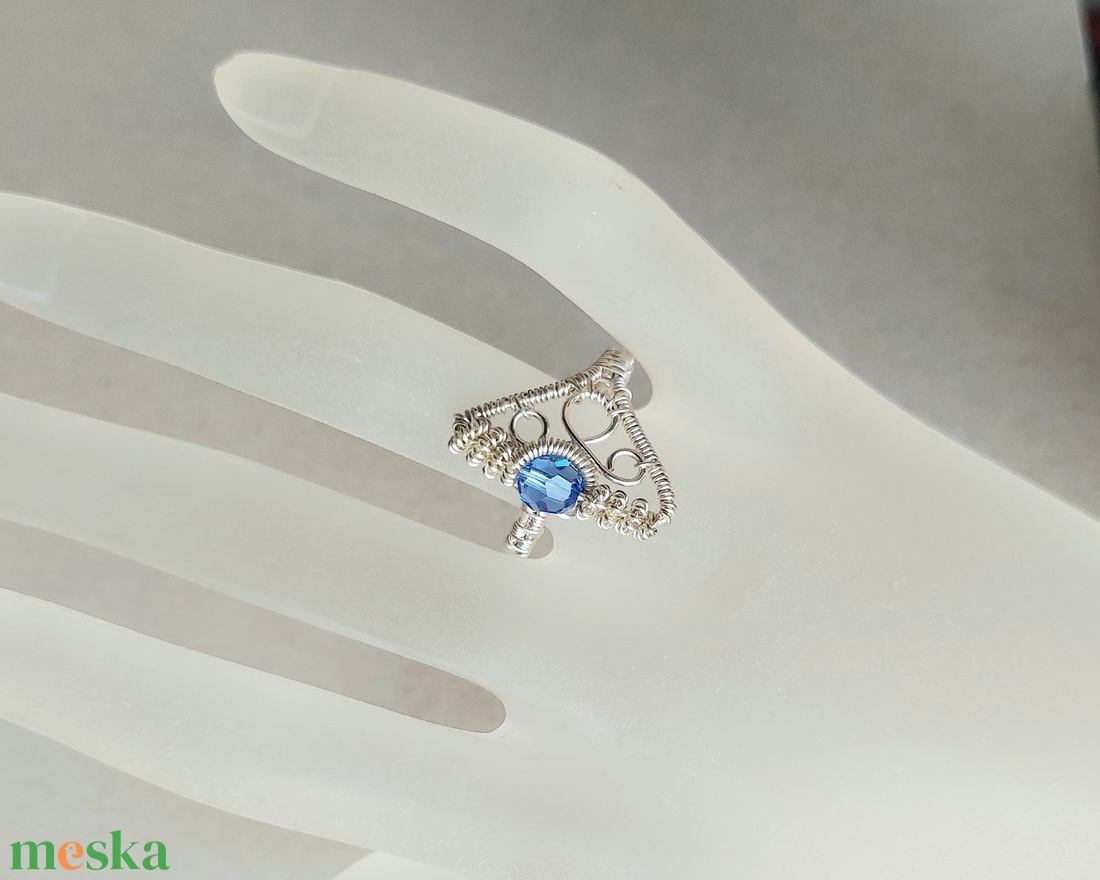 Ezüstözött állítható gyűrű swarovski kristállyal - ékszer - gyűrű - statement gyűrű - Meska.hu