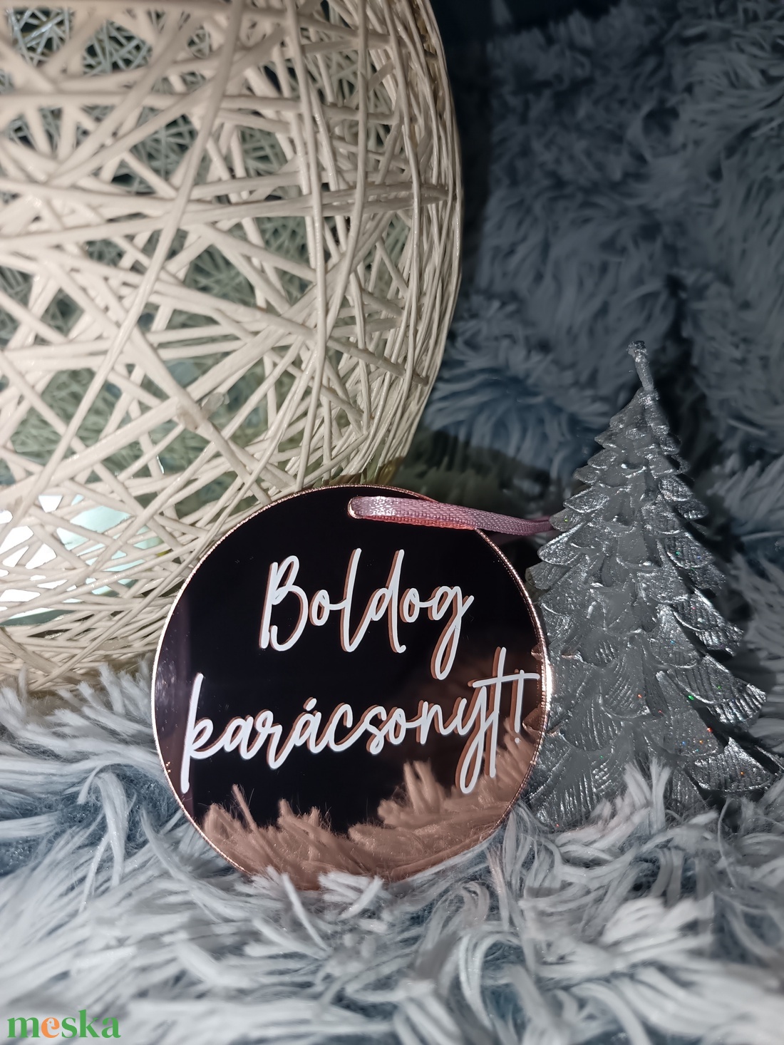 Tükrös rose gold plexi karácsonyfadísz - karácsony - karácsonyi lakásdekoráció - karácsonyfadíszek - Meska.hu