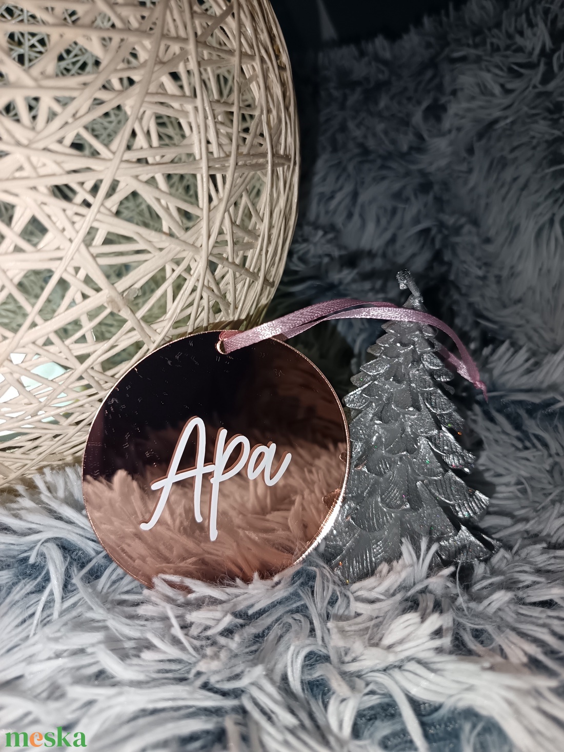 Tükrös rose gold plexi karácsonyfadísz - karácsony - karácsonyi lakásdekoráció - karácsonyfadíszek - Meska.hu