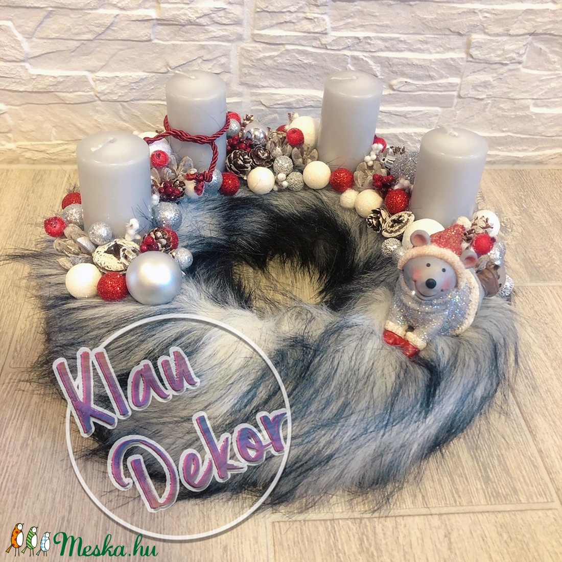 Adventi koszorú szőrme alapon korcsolyázó kisegér - karácsony - Meska.hu