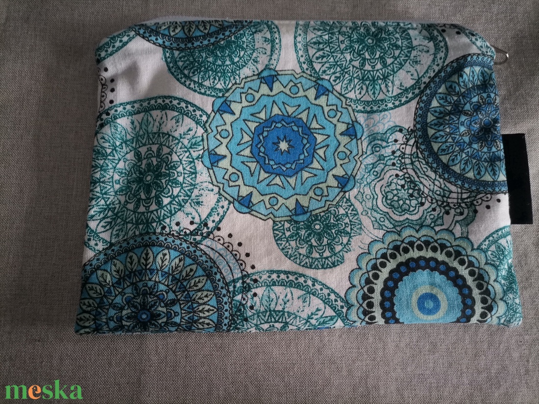 Mandala mintás neszeszer - táska & tok - neszesszer - Meska.hu Mandala mintás neszeszer - táska & tok - neszesszer - Meska.hu