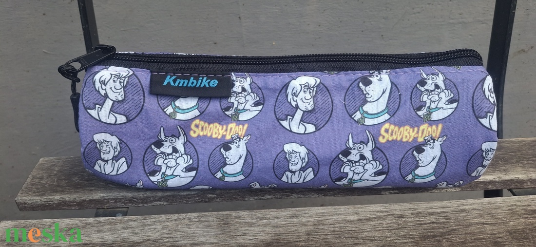 Scoooby Doo tolltartó - otthon & életmód - papír, írószer - tolltartó & ceruzatekercs - Meska.hu Scoooby Doo tolltartó - otthon & életmód - papír, írószer - tolltartó & ceruzatekercs - Meska.hu