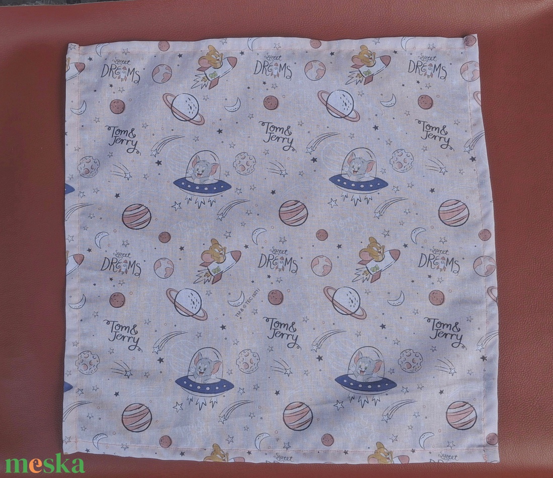 Tom és Jerry szalvéta vagy zsebkendő - otthon & életmód - konyhafelszerelés, tálalás - konyhai textil - szalvéta - Meska.hu Tom és Jerry szalvéta vagy zsebkendő - otthon & életmód - konyhafelszerelés, tálalás - konyhai textil - szalvéta - Meska.hu
