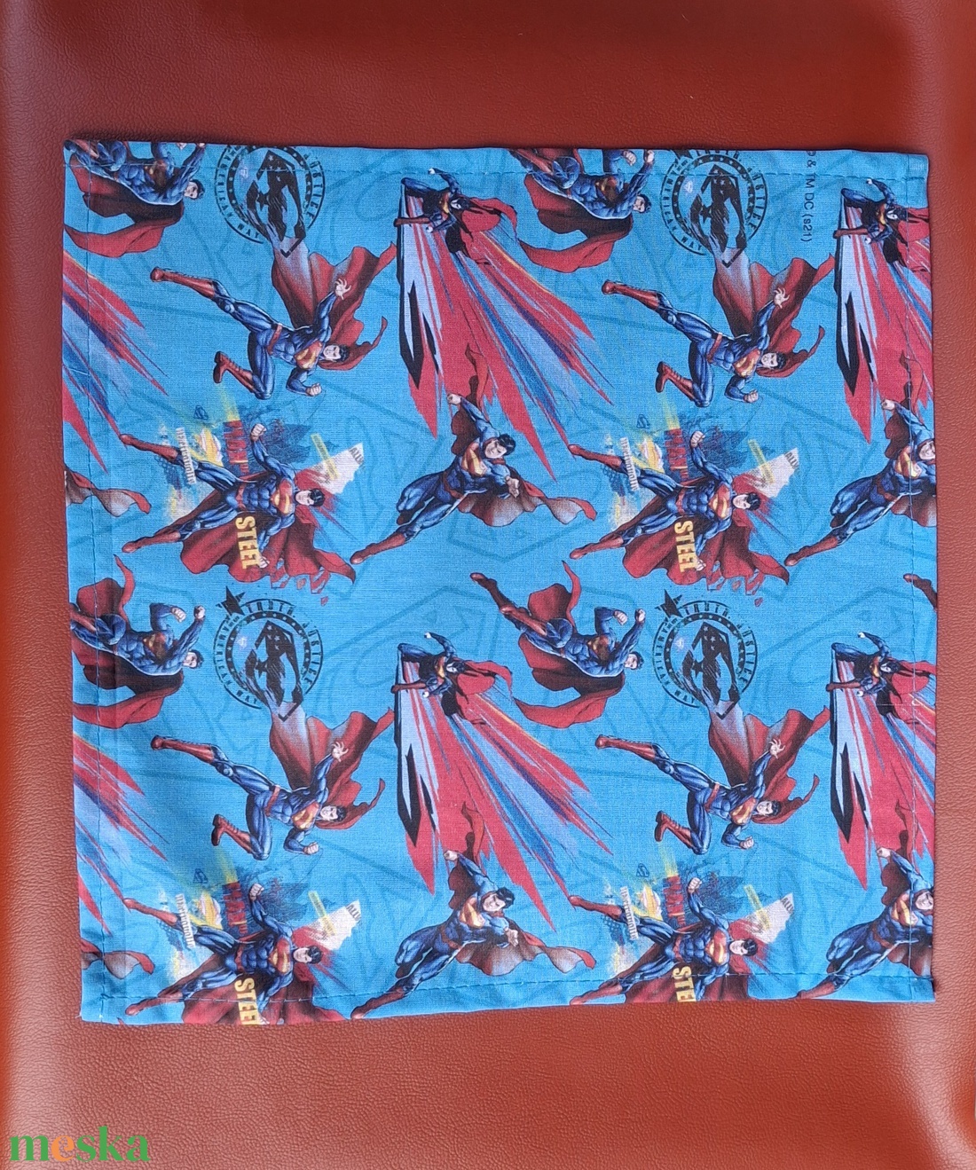 Superman és Batman szalvéta vagy zsebkendő - otthon & életmód - konyhafelszerelés, tálalás - konyhai textil - szalvéta - Meska.hu Superman és Batman szalvéta vagy zsebkendő - otthon & életmód - konyhafelszerelés, tálalás - konyhai textil - szalvéta - Meska.hu