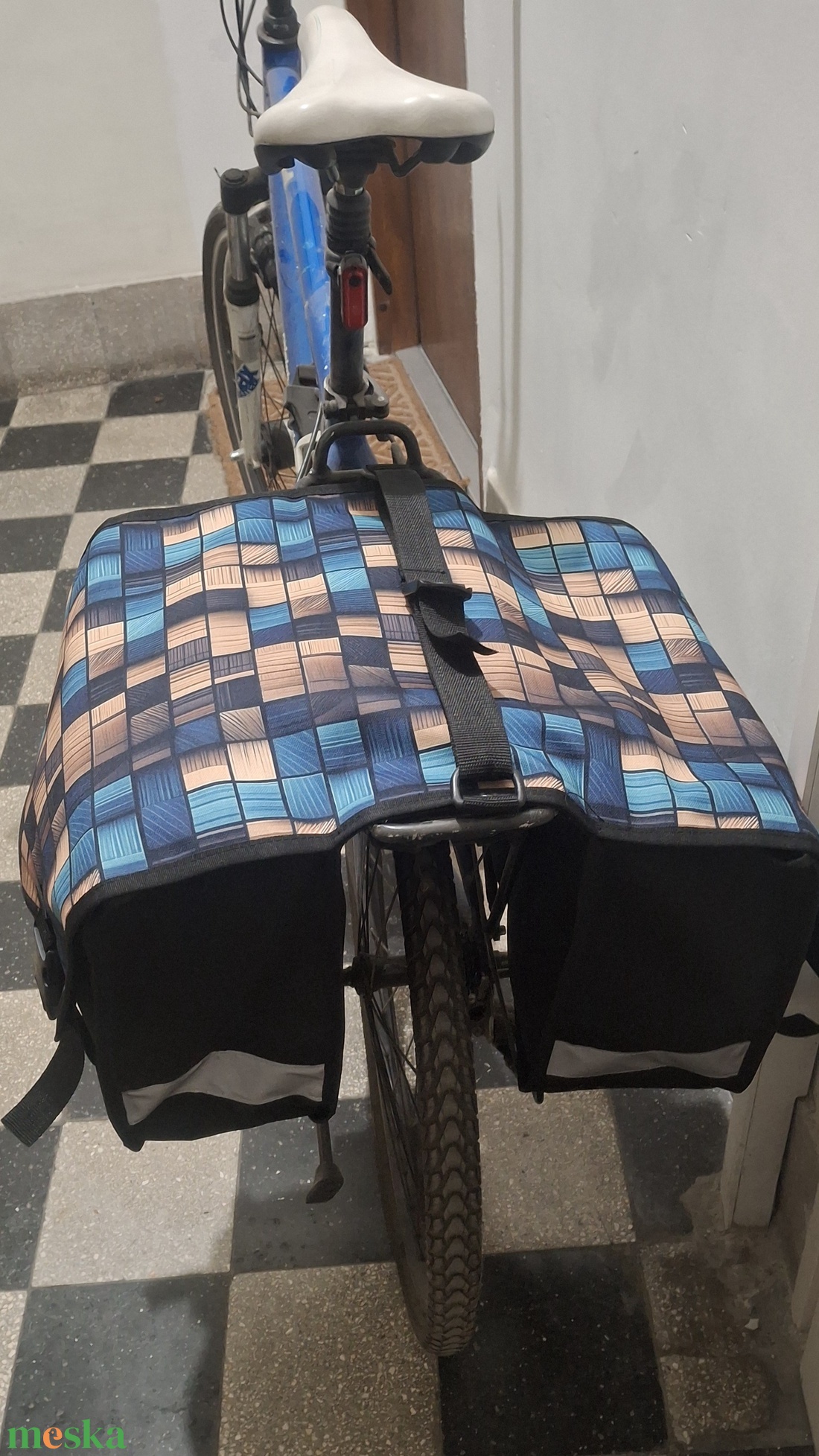 Biciklis csomagtartó táska - játék & sport - sport és kikapcsolódás - kerékpározás - biciklis táska - Meska.hu