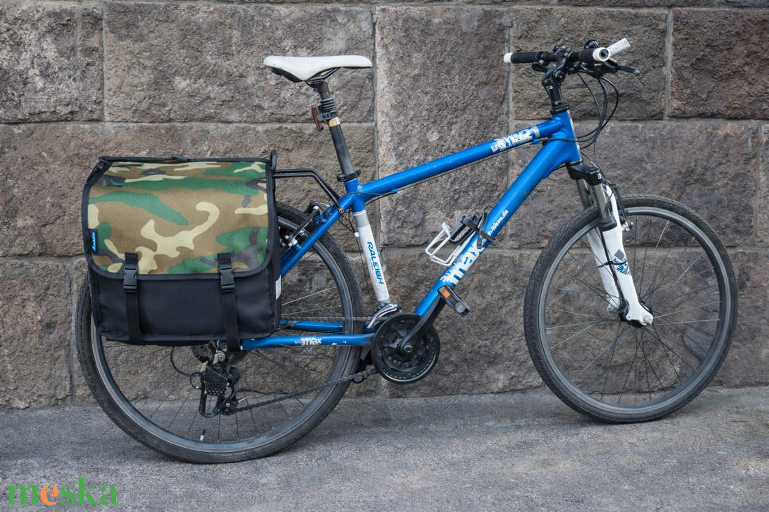 Biciklis csomagtartó táska - játék & sport - sport és kikapcsolódás - kerékpározás - biciklis táska - Meska.hu