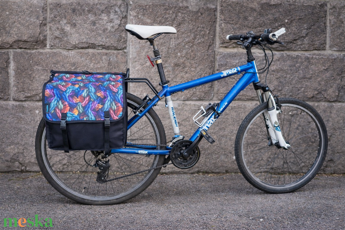 Kötél mintás Biciklis csomagtartó táska - játék & sport - sport és kikapcsolódás - kerékpározás - biciklis táska - Meska.hu