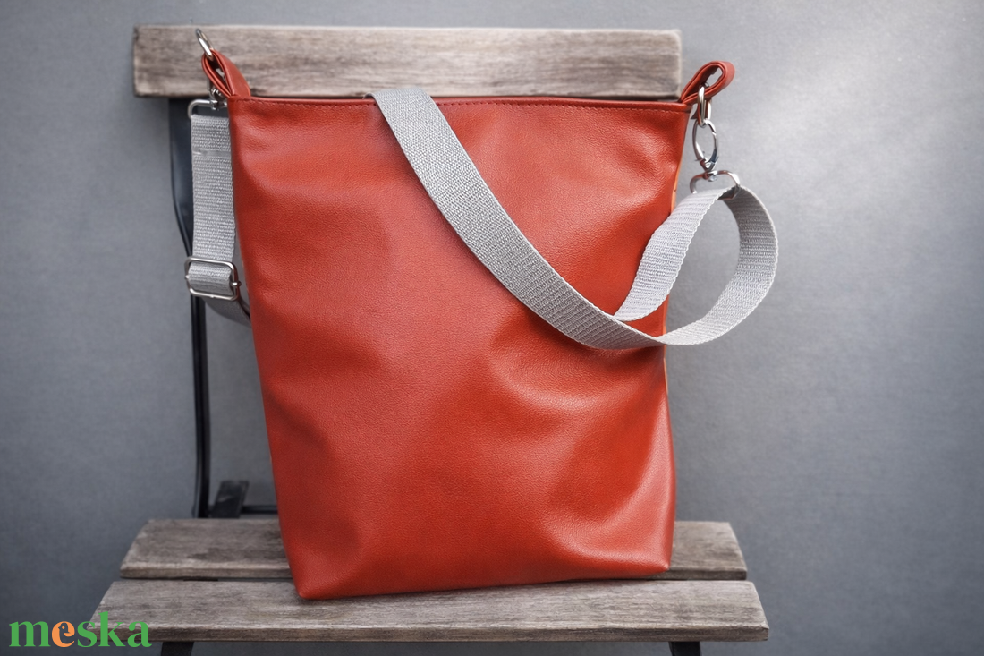  Virágos válltáska,oldaltáska - táska & tok - kézitáska & válltáska - válltáska - Meska.hu