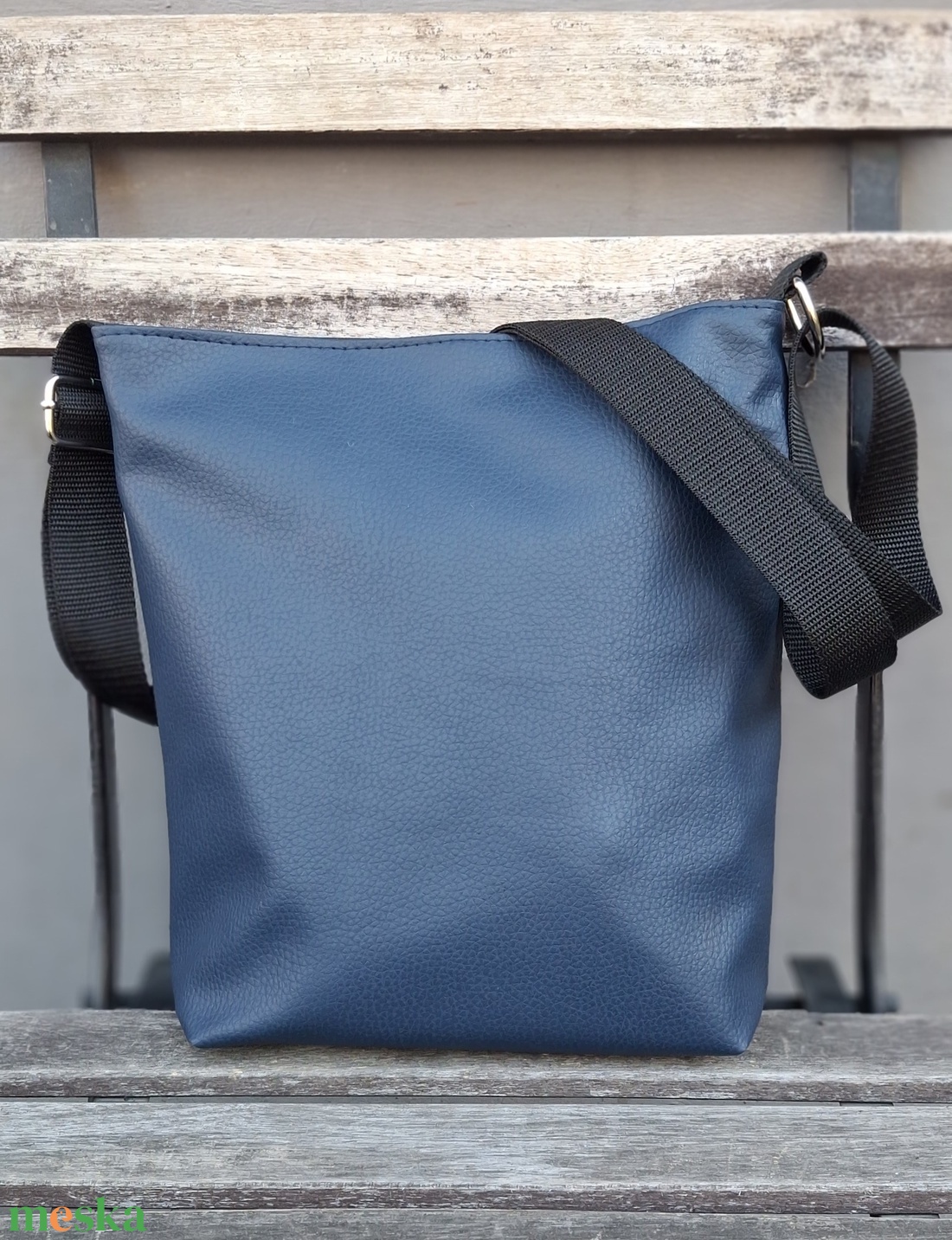 Egyedi mandala mintás kistáska - táska & tok - kézitáska & válltáska - vállon átvethető táska - Meska.hu