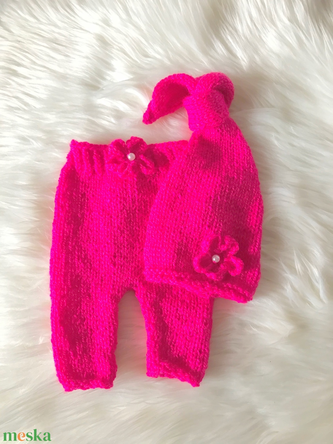 Újszülött nadrág sapkával - ruha & divat - babaruha & gyerekruha - babafotózási ruha és kellék - Meska.hu