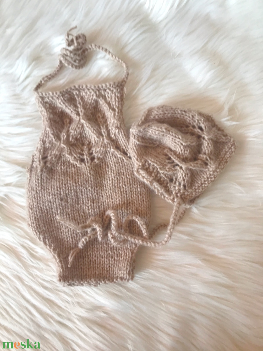 Újszülött body sapkával - ruha & divat - babaruha & gyerekruha - babafotózási ruha és kellék - Meska.hu