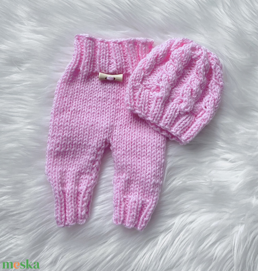 Újszülött nadrág sapkával - ruha & divat - babaruha & gyerekruha - nadrág - Meska.hu