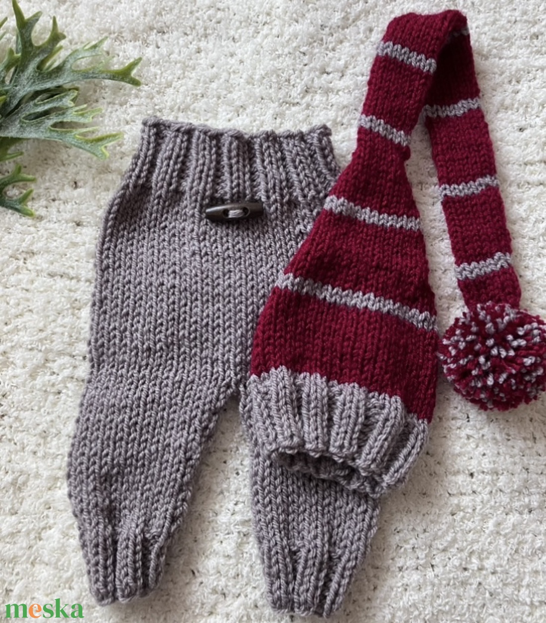 Újszülött nadrág sapkával - ruha & divat - babaruha & gyerekruha - babafotózási ruha és kellék - Meska.hu