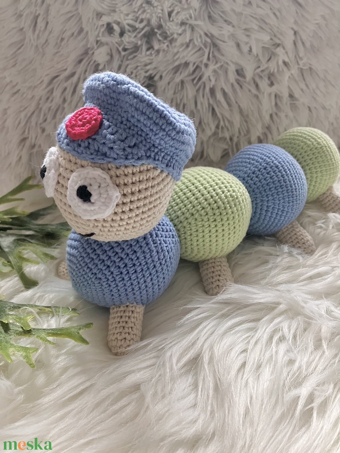 Horgolt kukac - játék & sport - plüssállat & játékfigura - más figura - Meska.hu