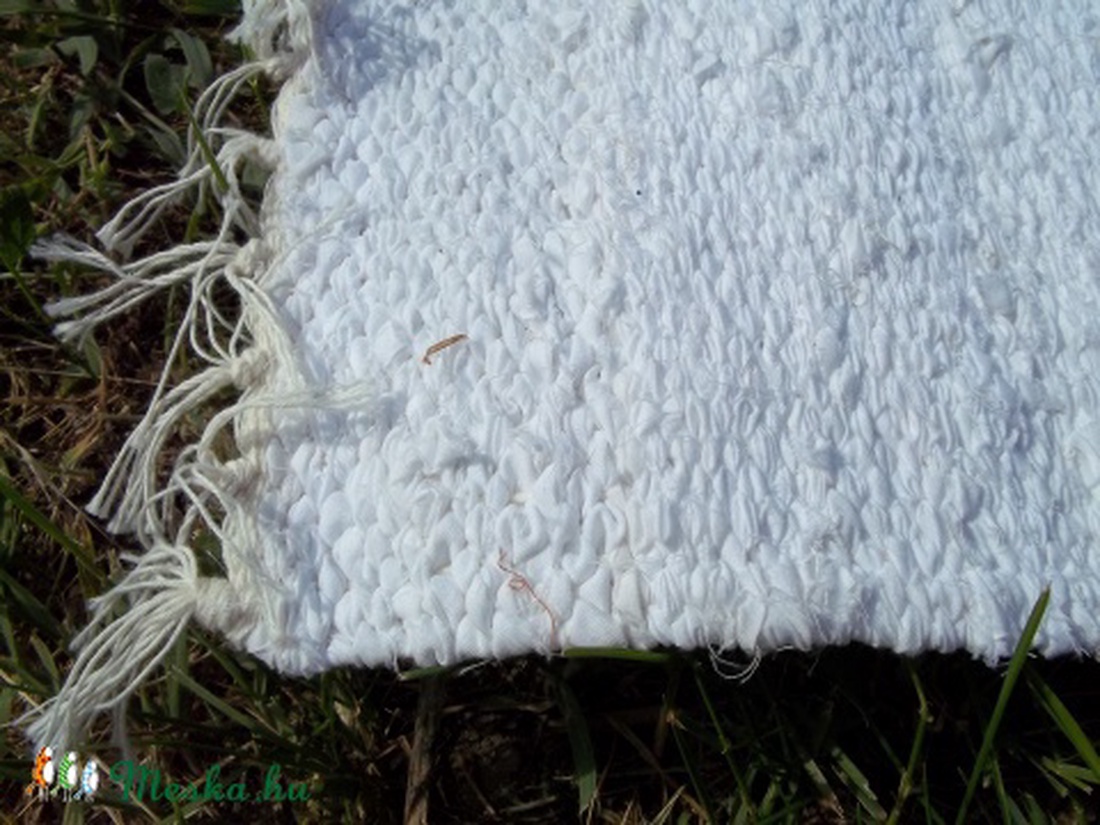 Fehér rongyszőnyeg -  - Meska.hu