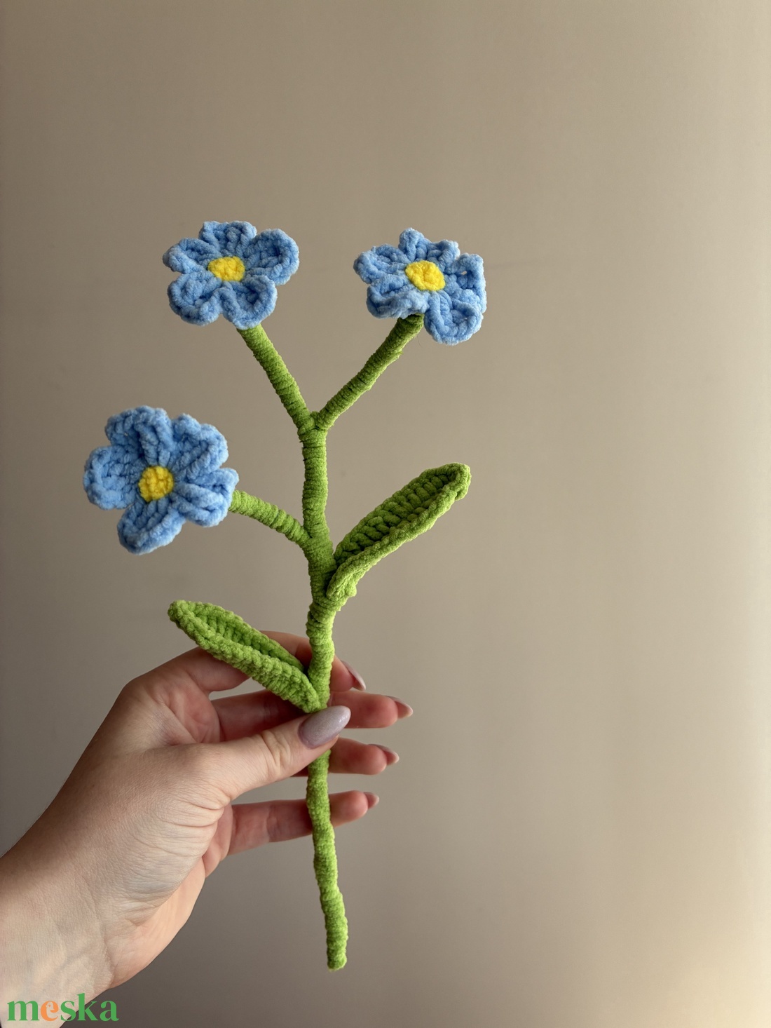 Horgolt virág - otthon & életmód - virágdekoráció - virágdíszek - asztali virágdísz - Meska.hu