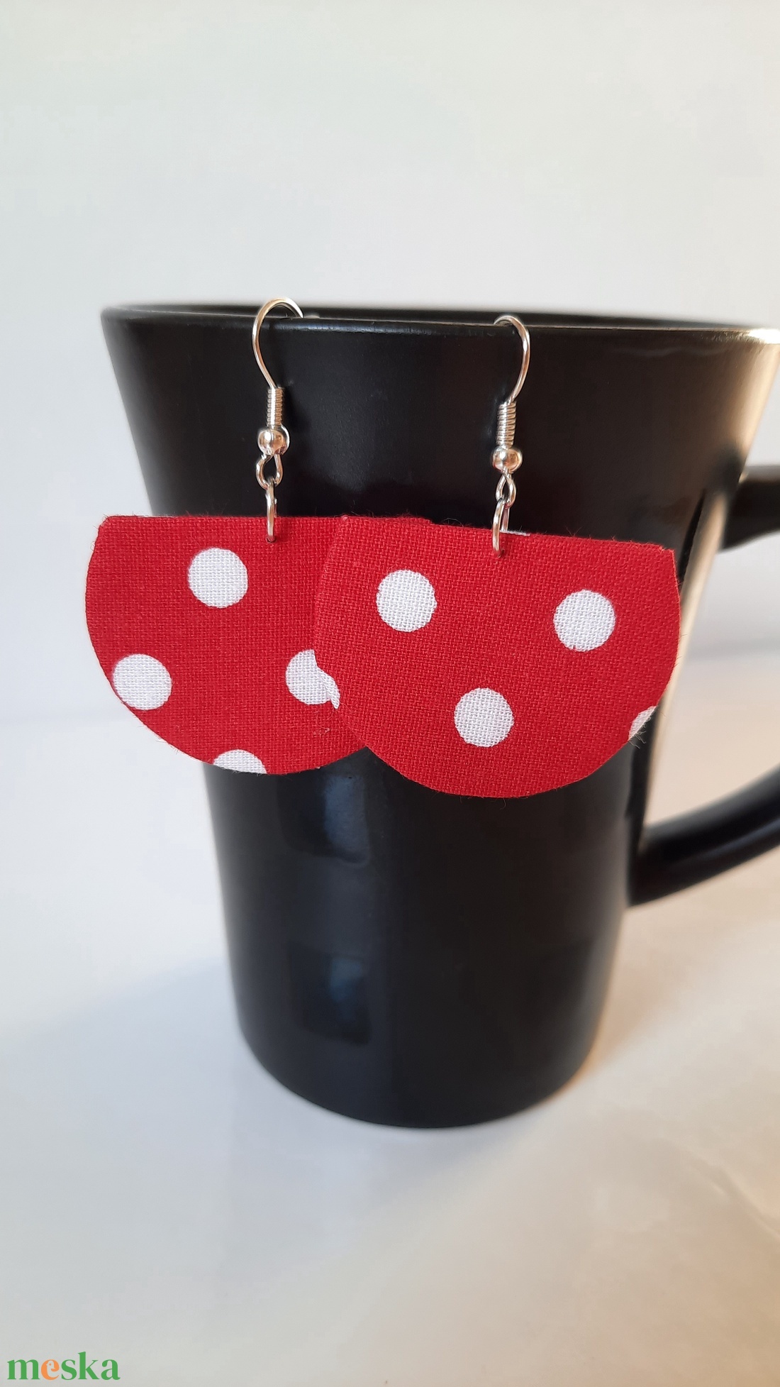 Piros fehér pöttyös textilfülbevaló - ékszer - fülbevaló - lógó fülbevaló - Meska.hu