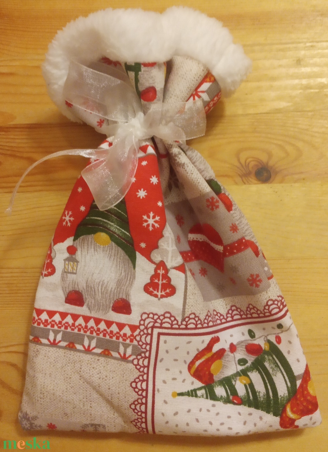Mikulás zsákocska S1. - karácsony - mikulás - mikulás zsák - Meska.hu