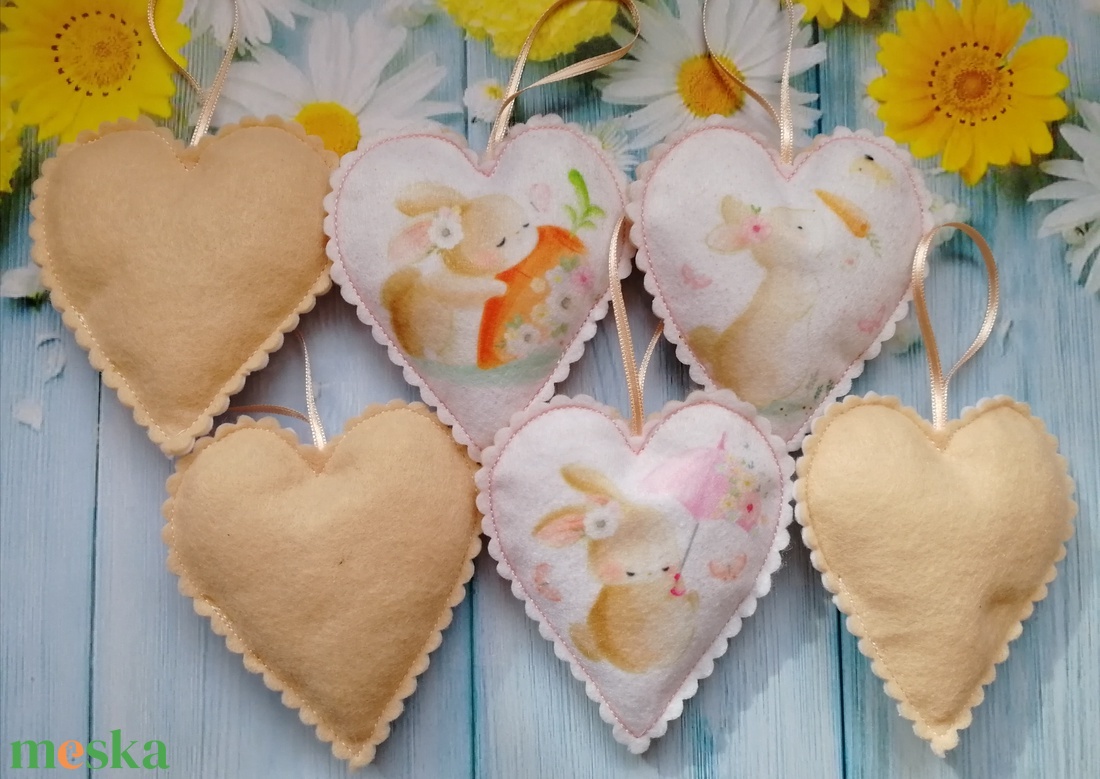 Húsvéti dísz - nyuszis szívek - otthon & életmód - dekoráció - fali és függő dekoráció - függődísz - Meska.hu