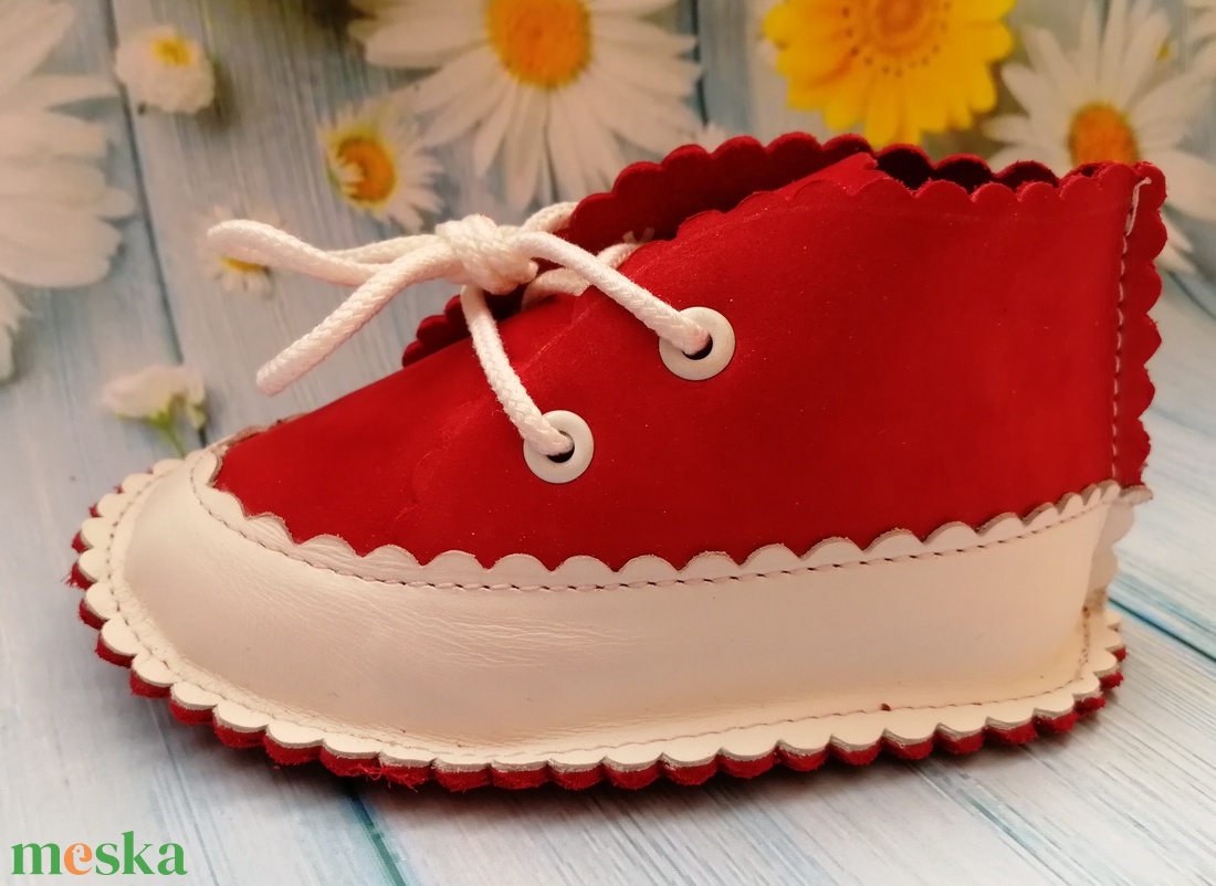 Babacipő - piros - ruha & divat - cipő & papucs - cipő, szandál - Meska.hu