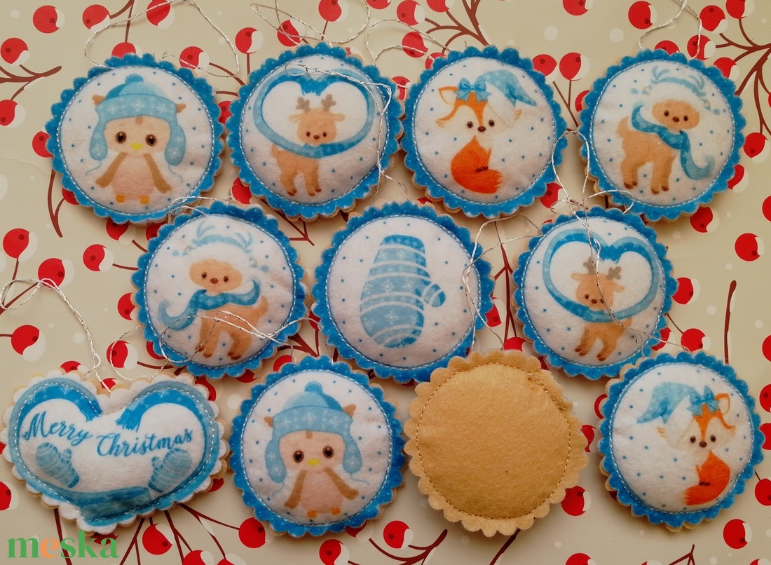 Karácsonyfadísz - kék-bézs tallérok - karácsony - karácsonyi lakásdekoráció - karácsonyfadíszek - Meska.hu