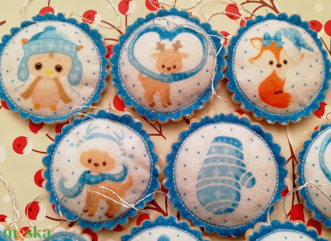 Karácsonyfadísz - kék-bézs tallérok - karácsony - karácsonyi lakásdekoráció - karácsonyfadíszek - Meska.hu