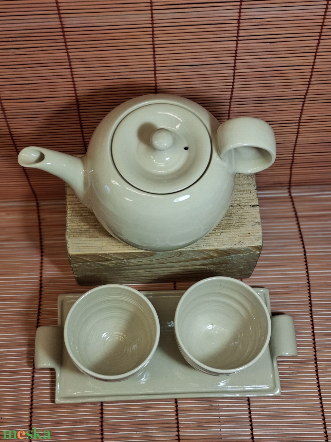 Teaskanna, kettő pohárral és tálcával  - otthon & életmód - konyhafelszerelés, tálalás - konyhai tárolás - tea & kávé tárolás - Meska.hu