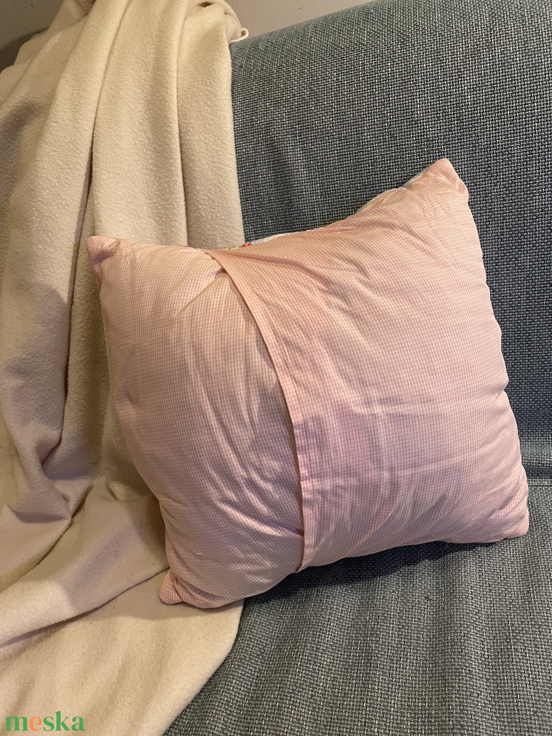 Vintage romantikus virágmintás patchwork díszpárna - otthon & életmód - lakástextil - párna & párnahuzat - díszpárna (belsővel együtt) - Meska.hu