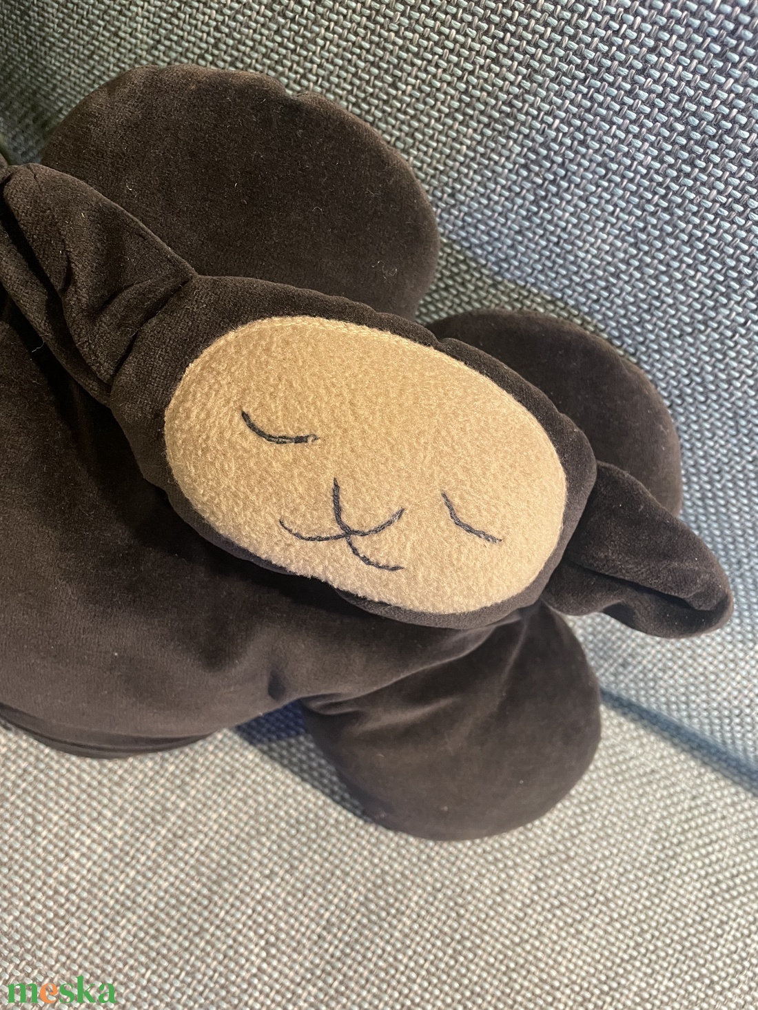 Bárányfelhő vagy viharfelhő - bárány formájú puha párna - otthon & életmód - lakástextil - párna & párnahuzat - díszpárna (belsővel együtt) - Meska.hu