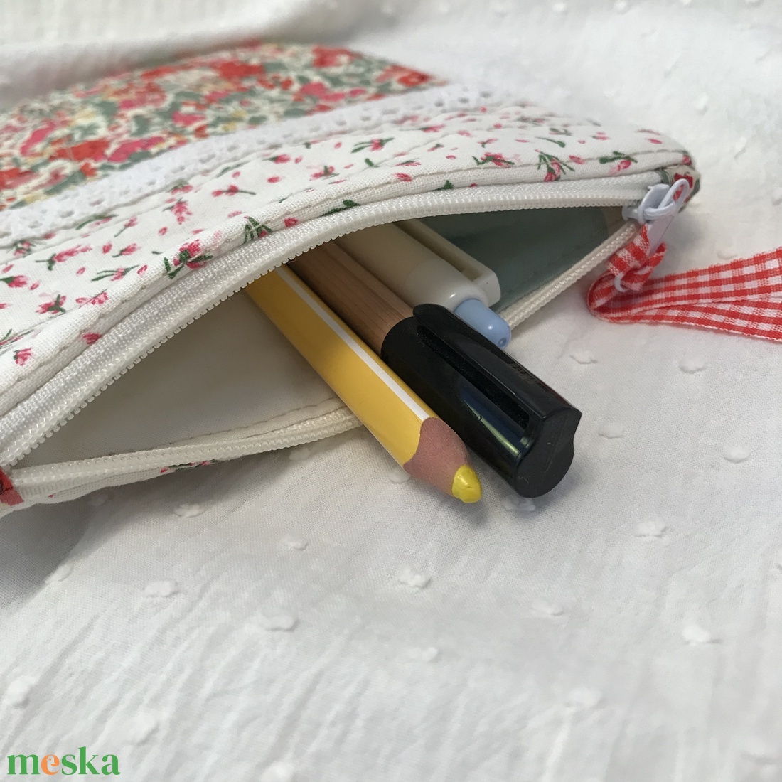 Teáscsésze vagy bögre neszesszer vagy tolltartó - otthon & életmód - papír, írószer - tolltartó & ceruzatekercs - Meska.hu