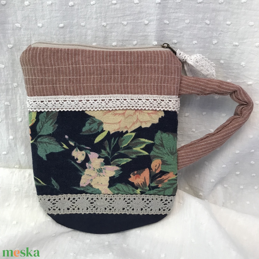 Teáscsésze vagy bögre neszesszer vagy tolltartó - otthon & életmód - papír, írószer - tolltartó & ceruzatekercs - Meska.hu