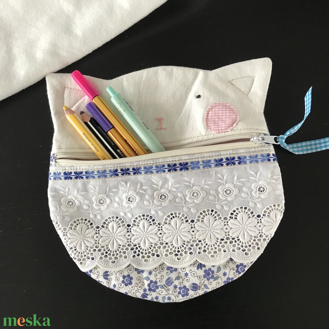 Cica neszesszer vagy tolltartó - otthon & életmód - papír, írószer - tolltartó & ceruzatekercs - Meska.hu