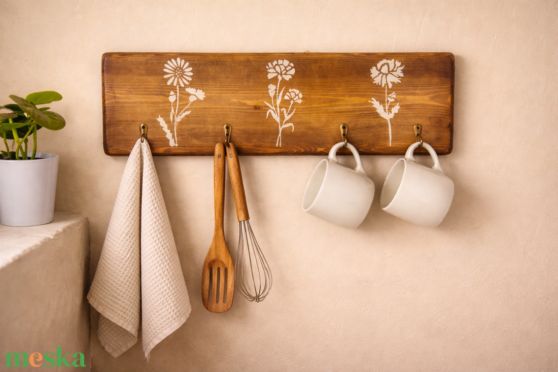 Virágos fogas - otthon & életmód - bútor - fogas - Meska.hu