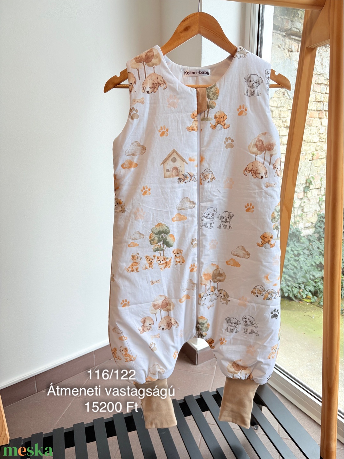 Tipegőhálózsák: kutyakölykök, 116/122, átmeneti  - ruha & divat - babaruha & gyerekruha - tipegőhálózsák - Meska.hu