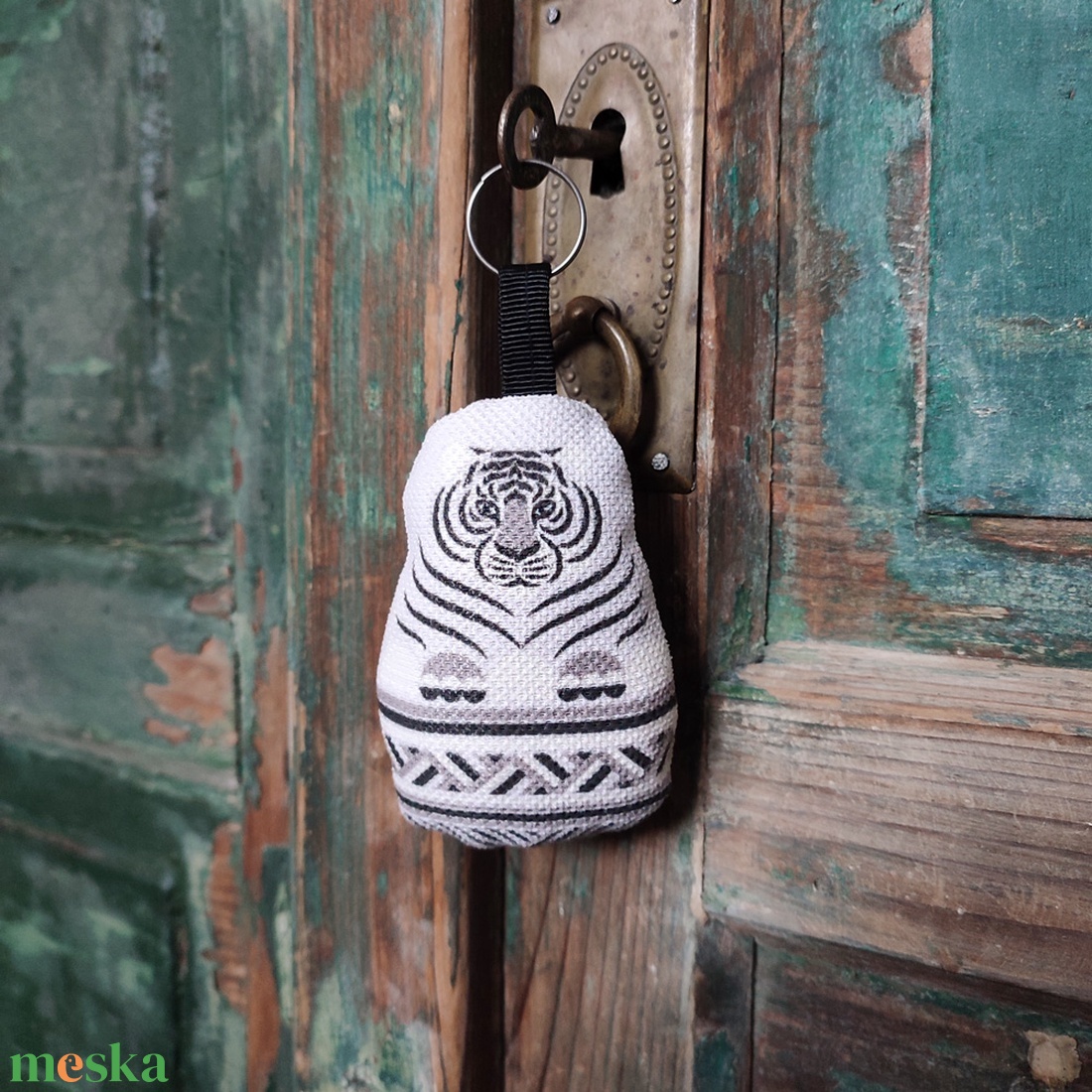Textil kulcstartó Fehér tigris - táska & tok - kulcstartó & táskadísz - kulcstartó - Meska.hu Textil kulcstartó Fehér tigris - táska & tok - kulcstartó & táskadísz - kulcstartó - Meska.hu