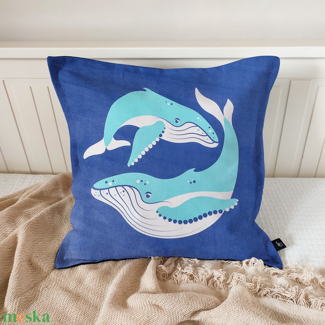Párnahuzat � Bálna család - otthon & életmód - lakástextil - párna & párnahuzat - díszpárnahuzat - Meska.hu